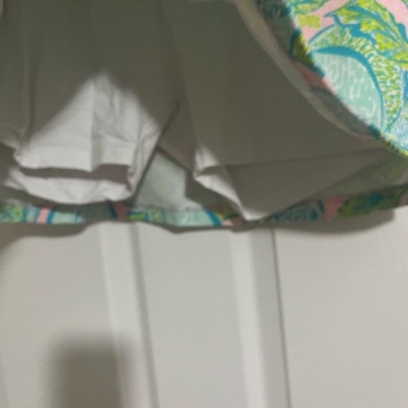 Lilly Pulitzer Madison Skort. Size small. - Picture 4 of 5